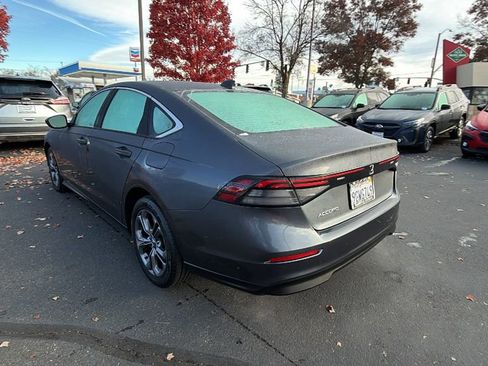 Used 2023 Honda Accord EX image 6