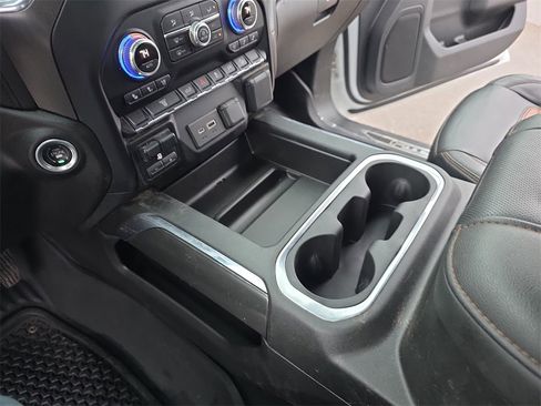 Certified 2022 GMC Sierra 3500 AT4 w/ Gooseneck/5TH Wheel Package image 24