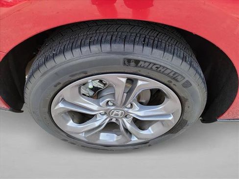 Used 2024 Honda Accord EX image 11