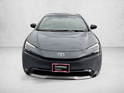 Certified 2025 Toyota Prius Limited AWD/4WD image 2