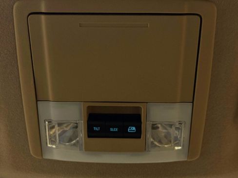 Used 2014 Ford F450 Lariat w/ Lariat Ultimate Package image 34