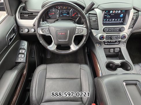 Used 2018 GMC Yukon XL SLT image 17