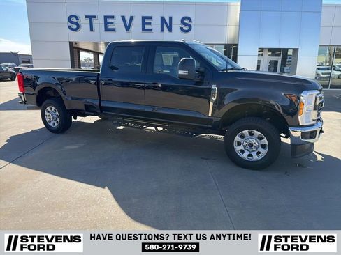 Used 2024 Ford F350 XLT image 2