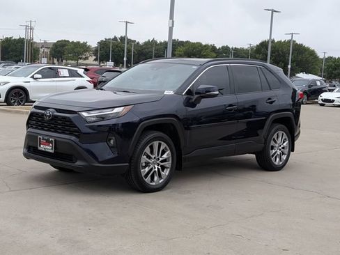 Used 2024 Toyota RAV4 XLE Premium w/ Weather Package FWD image 10