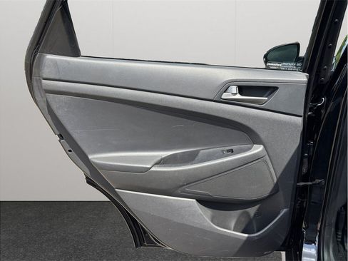 Used 2018 Hyundai Tucson Value FWD image 33