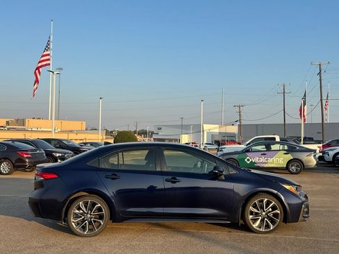 Used 2021 Toyota Corolla SE FWD image 27