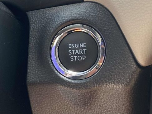 Used 2025 Toyota RAV4 XLE Premium FWD image 32