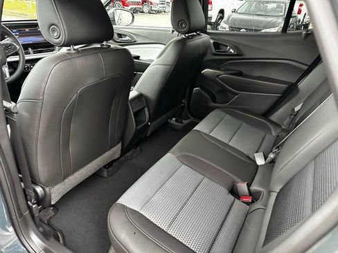 New 2026 Chevrolet Trax LT w/ Driver Confidence Package FWD image 19