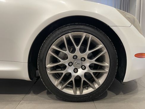 Used 2008 Lexus SC 430 Convertible RWD image 10