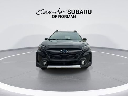 Used 2025 Subaru Outback Limited image 4