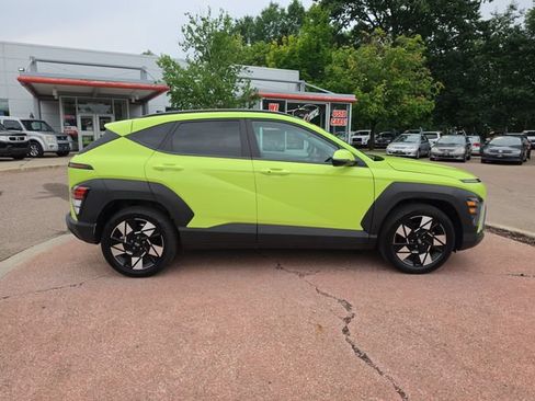 Used 2024 Hyundai Kona SEL FWD image 6