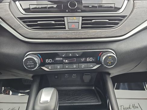 Used 2025 Nissan Altima 2.5 SL image 28