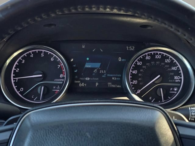 Used 2020 Toyota Camry SE w/ Moonroof Package AWD/4WD image 24