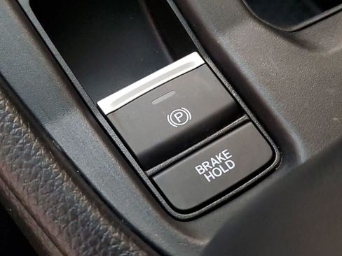 Certified 2024 Honda Accord EX image 32
