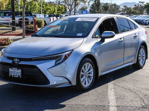 Certified 2025 Toyota Corolla LE w/ LE Premium Package image 18