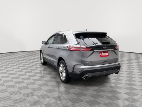Used 2020 Ford Edge Titanium AWD/4WD image 38