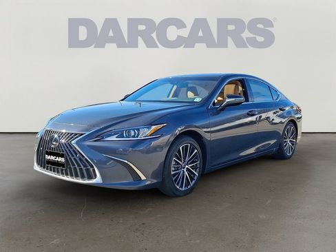 Used 2023 Lexus ES 350 w/ Premium Package image 3