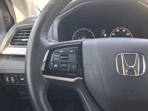 Certified 2025 Honda Odyssey EX-L image 29