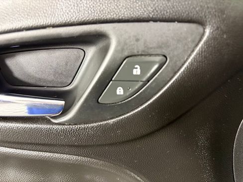 Used 2021 Chevrolet Equinox LT FWD image 13