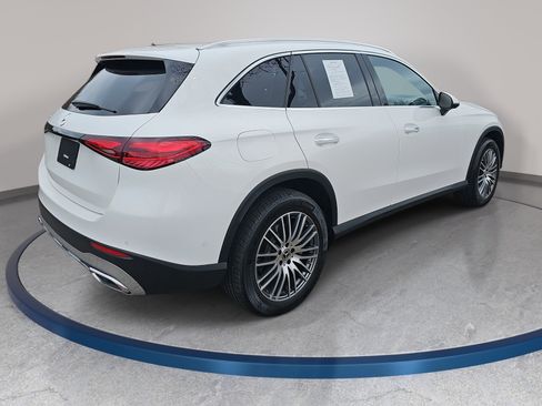Certified 2026 Mercedes-Benz GLC 300 image 6