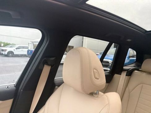 Used 2019 BMW X3 sDrive30i w/ Executive Package RWD image 23