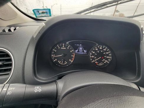 Used 2016 Nissan Pathfinder SL w/ SL Premium Package image 13