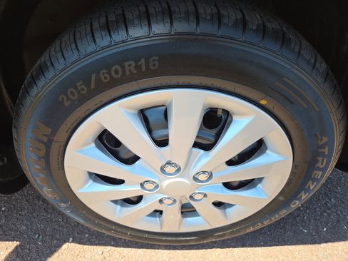 Used 2015 Kia Soul FWD image 9