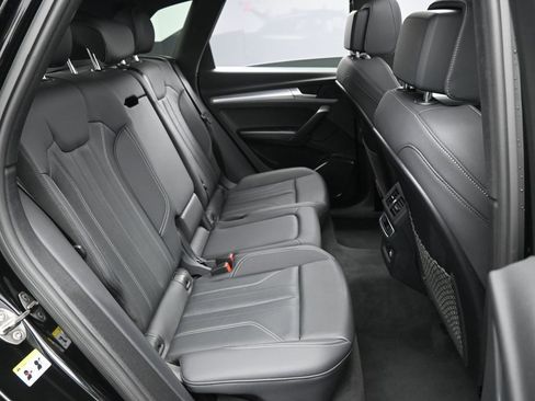 Used 2025 Audi Q5 2.0T Premium image 35