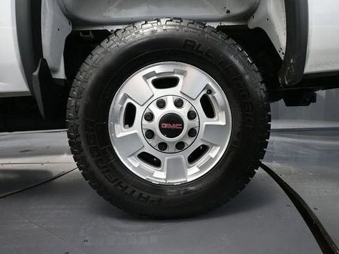 Used 2015 GMC Sierra 2500 4x4 Crew Cab image 12