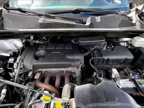 Used 2012 Toyota Highlander FWD image 29