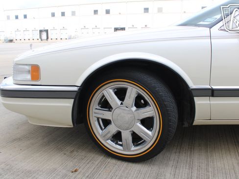 Used 1996 Cadillac Seville SLS FWD image 37