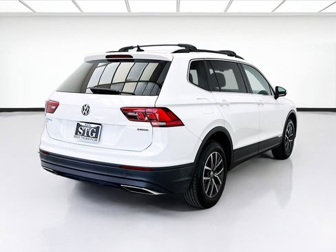 Used 2019 Volkswagen Tiguan SEL AWD/4WD image 4