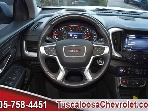 Used 2022 GMC Terrain SLT w/ Infotainment Package II image 30