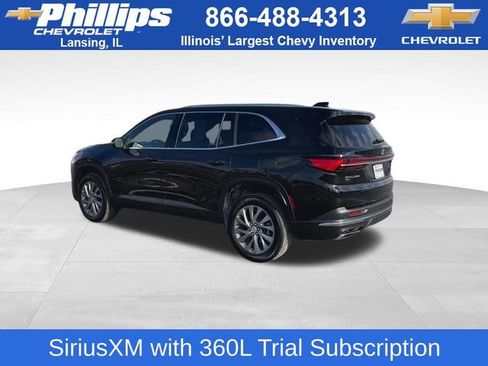 Certified 2025 Buick Enclave Preferred image 7