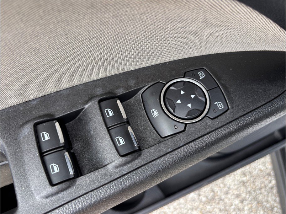 Used 2020 Ford Fusion S FWD image 18