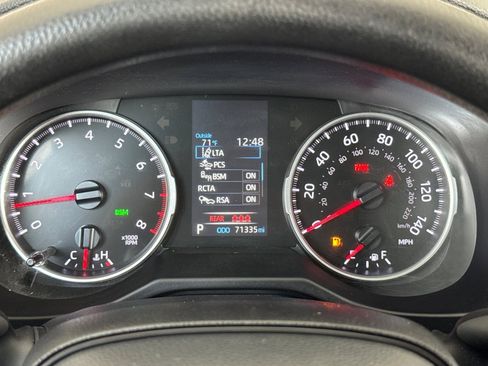 Certified 2022 Toyota RAV4 XLE w/ Convenience Package FWD image 23