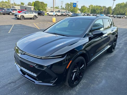 Certified 2024 Chevrolet Equinox EV RS image 11