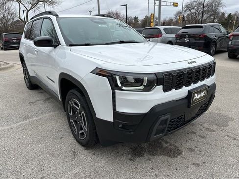 New 2026 Jeep Cherokee Laredo AWD/4WD image 4