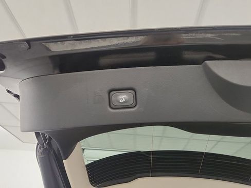 Used 2022 Lincoln Nautilus Reserve image 24