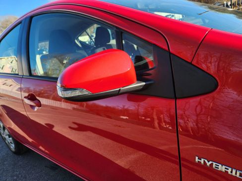 Used 2013 Toyota Prius C Two image 8