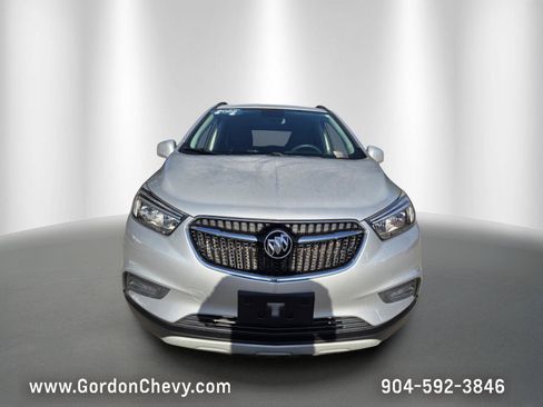 Certified 2022 Buick Encore Preferred w/ Safety Package AWD/4WD image 9