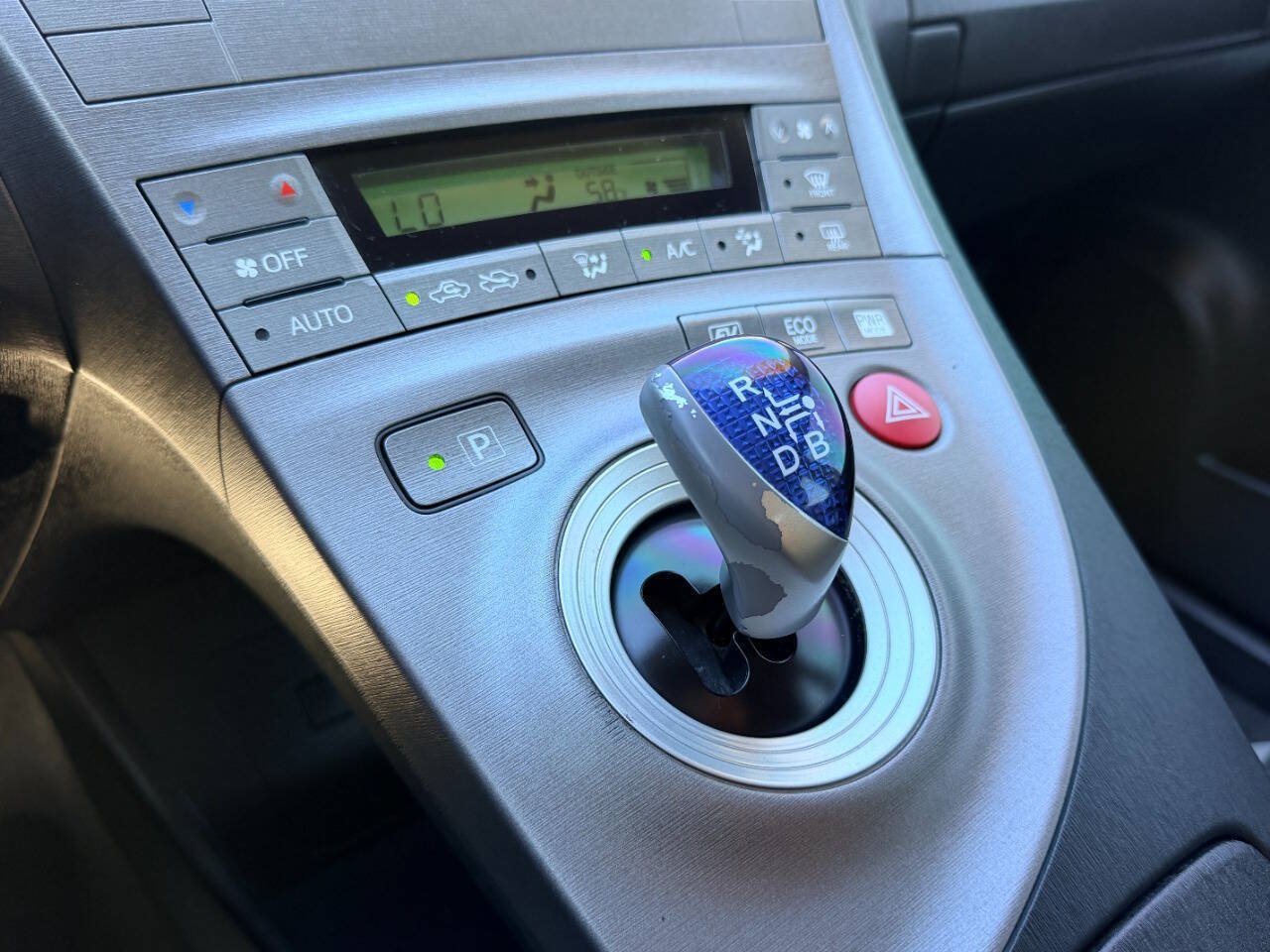 Used 2014 Toyota Prius Two FWD image 38