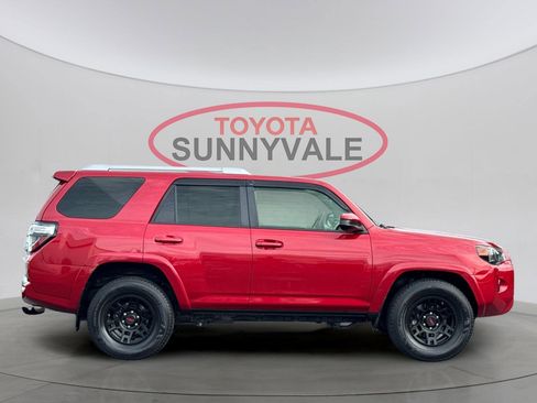 Used 2018 Toyota 4Runner SR5 image 10