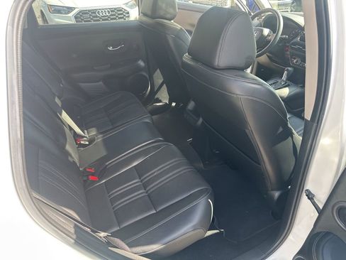 Used 2024 Honda HR-V EX-L image 30