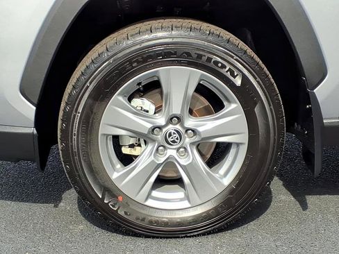 Certified 2025 Toyota RAV4 XLE w/ Convenience Package image 9