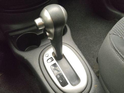 Used 2014 Nissan Versa Note SV w/ Convenience Package image 26