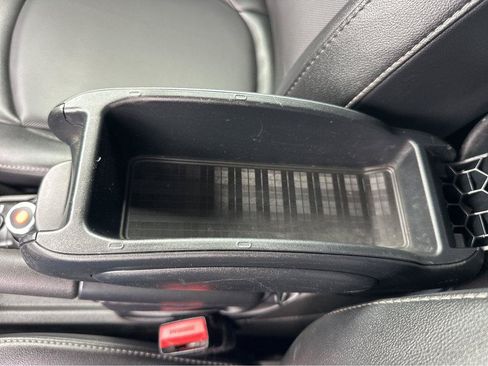 Used 2019 MINI Cooper 2-Door Hardtop FWD image 28