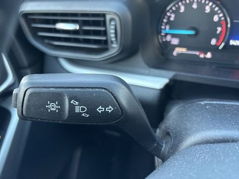 Used 2021 Ford Explorer XLT image 22