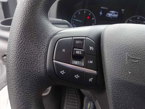 Used 2023 Ford Transit 350 XLT image 17