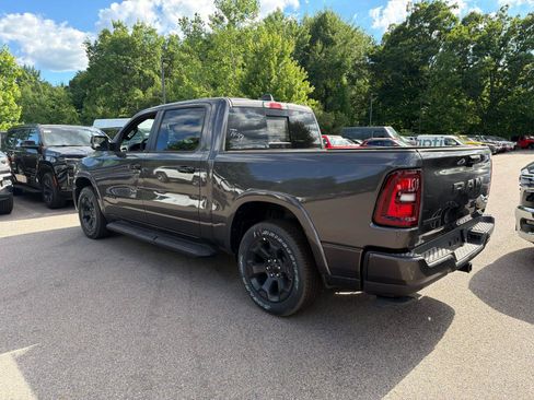 New 2026 RAM 1500 Big Horn w/ Night Edition AWD/4WD image 3